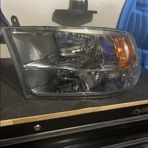 09-12 Ram Halogen Headlights (Pair)